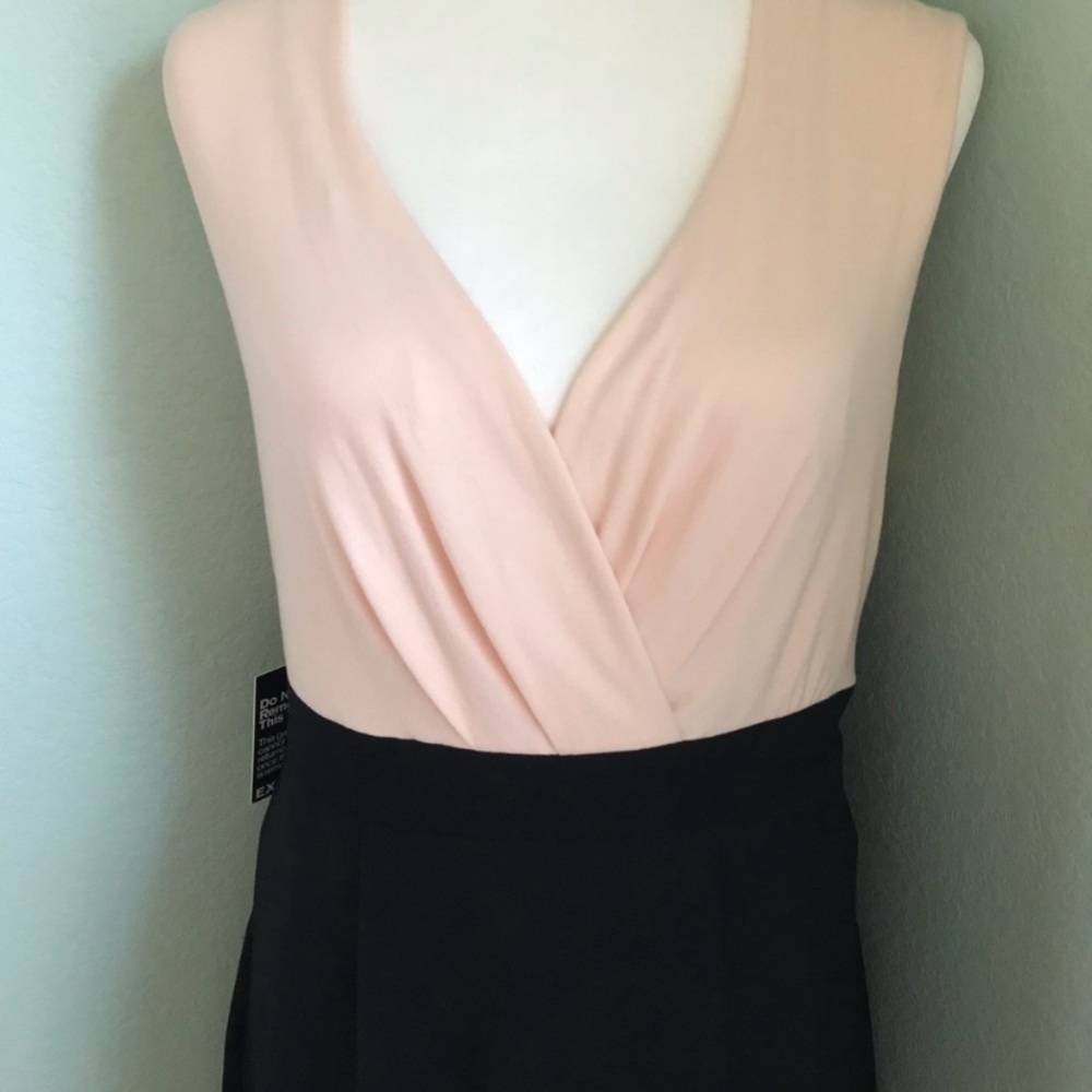 Express dress - Picture 5 of 7